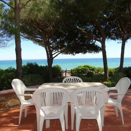 Climatisee 2 Avec Terrasse Et Garage - Fr-1-100-199 Villa *