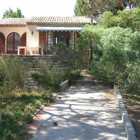 Villa Climatisee 2 Avec Terrasse Et Garage - Fr-1-100-199 Cavalaire-sur-Mer